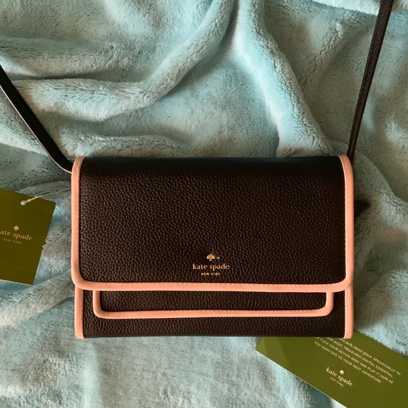 ♠️NWT kate spade Black Leather Crossbody♠️ - Picture 3 of 8